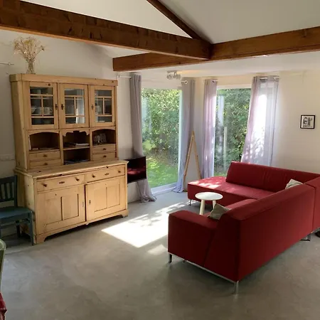 Ferienhaus Renovated With Garden For Families