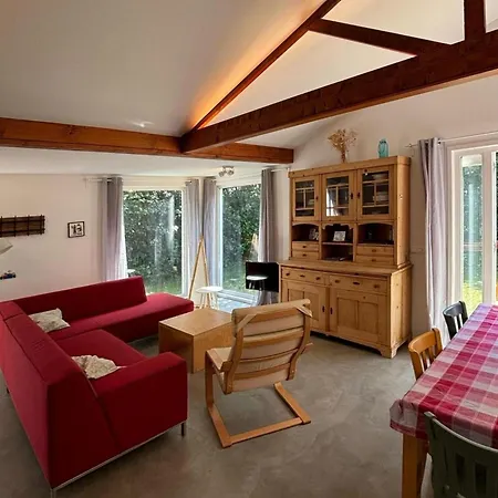 Ferienhaus Renovated With Garden For Families Sint Maartensvlotbrug