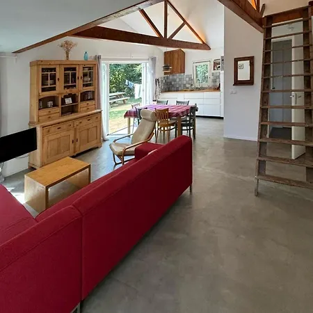 Ferienhaus Renovated With Garden For Families Sint Maartensvlotbrug