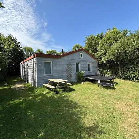 Renovated With Garden For Families *