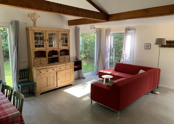 Feriehus Renovated With Garden For Families