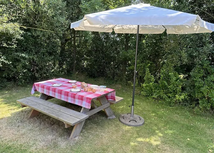 Feriehus Renovated With Garden For Families *