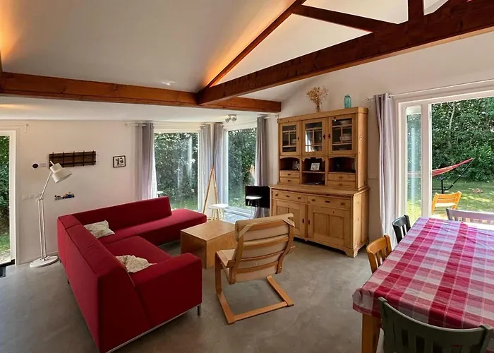 Feriehus Renovated With Garden For Families Sint Maartensvlotbrug