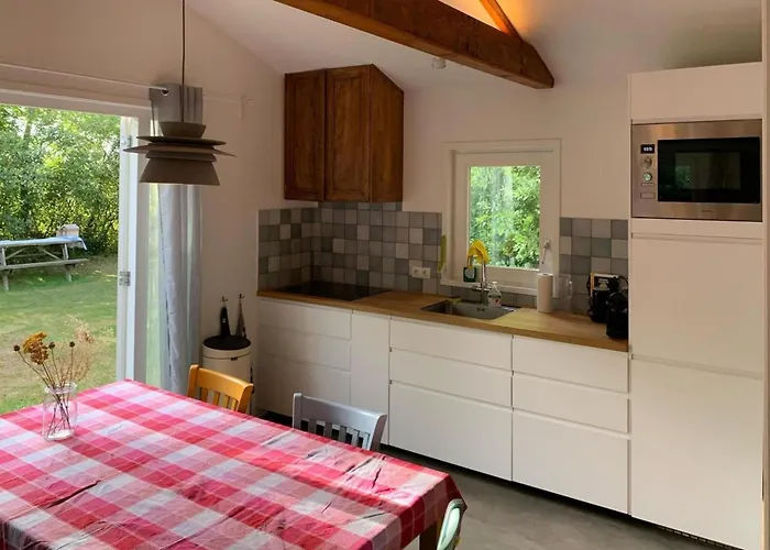 Renovated With Garden For Families * Sint Maartensvlotbrug